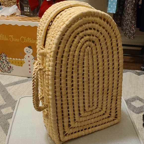 Wicker Basket Babydoll Toy Storage Carry on - Picture 8 of 11